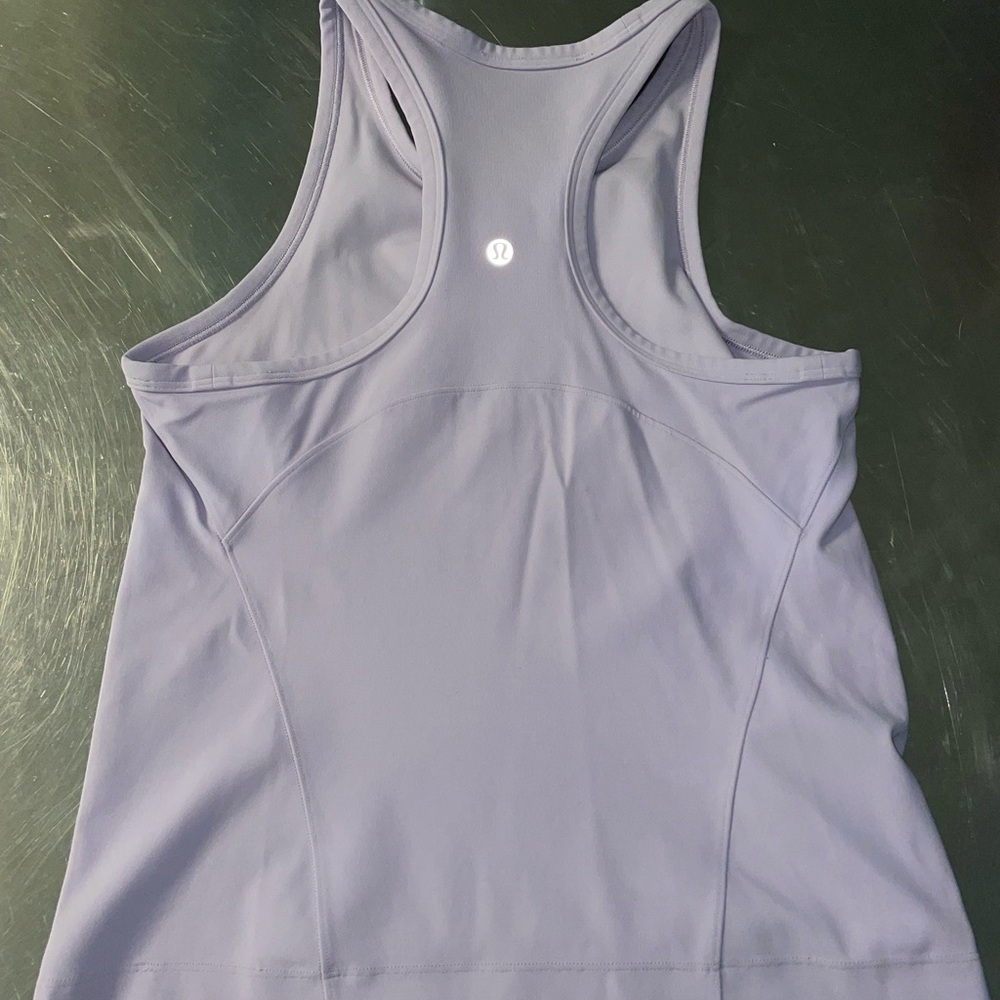 Size 8 (listed as 6) Lululemon Align Waist-Length Racerback Tank Top Lilac Smoke - Picture 6 of 6